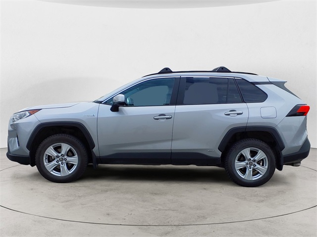 2021 Toyota RAV4 Hybrid XLE photo 2