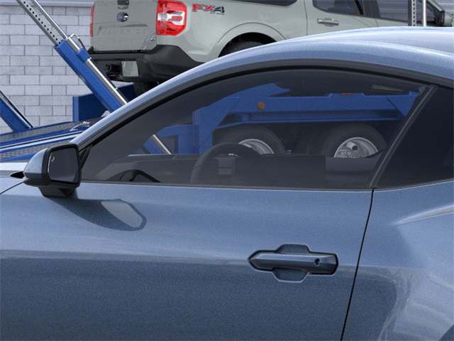 2025 Ford Mustang EcoBoost photo 17