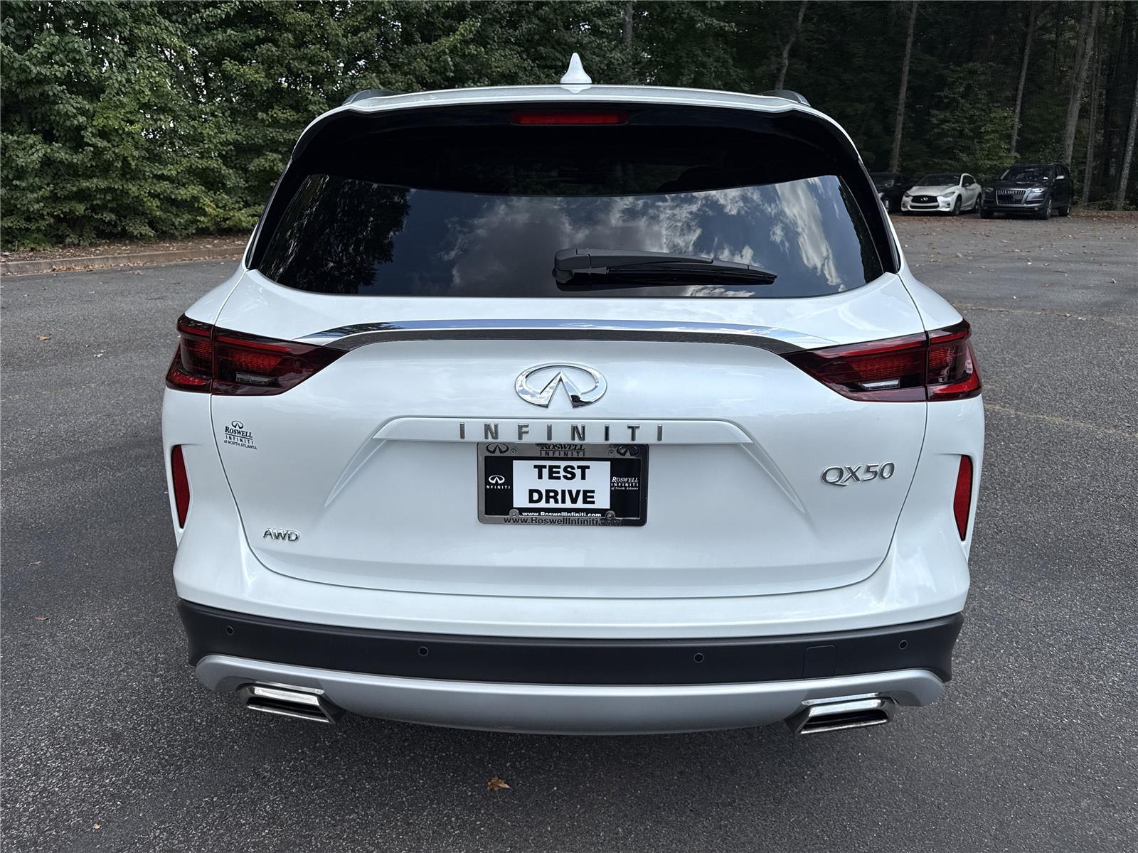 2025 Infiniti QX50 Luxe photo 5