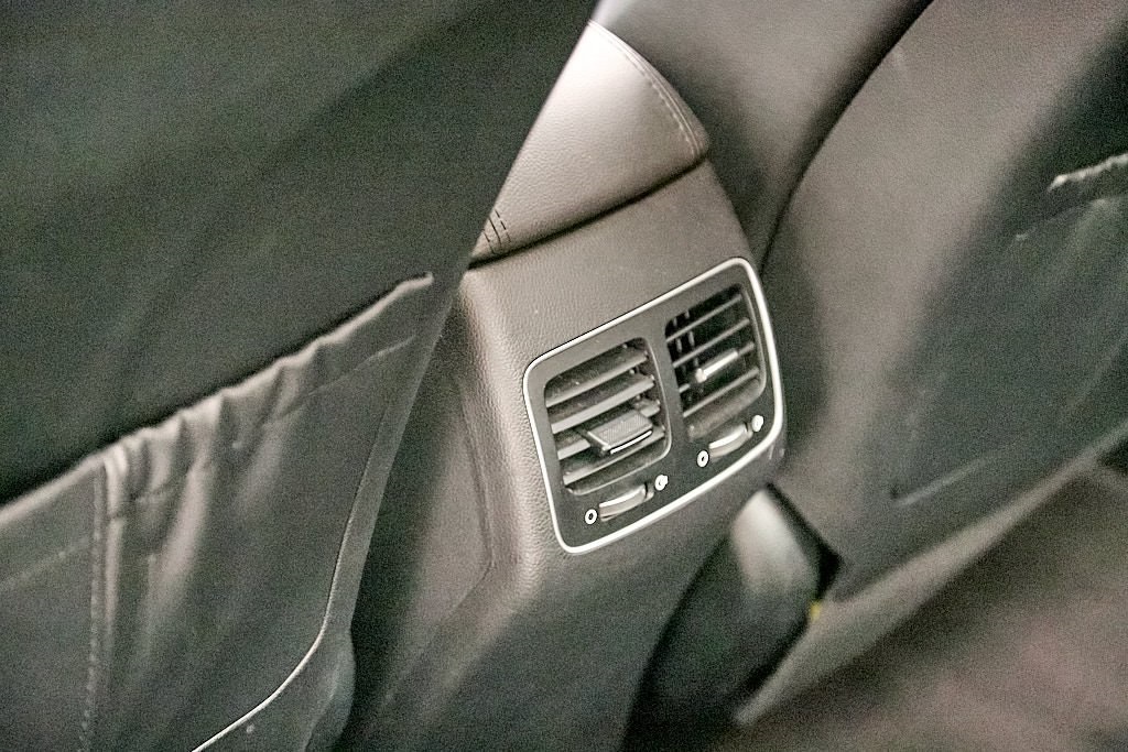 2015 KIA CADENZA - Image 29