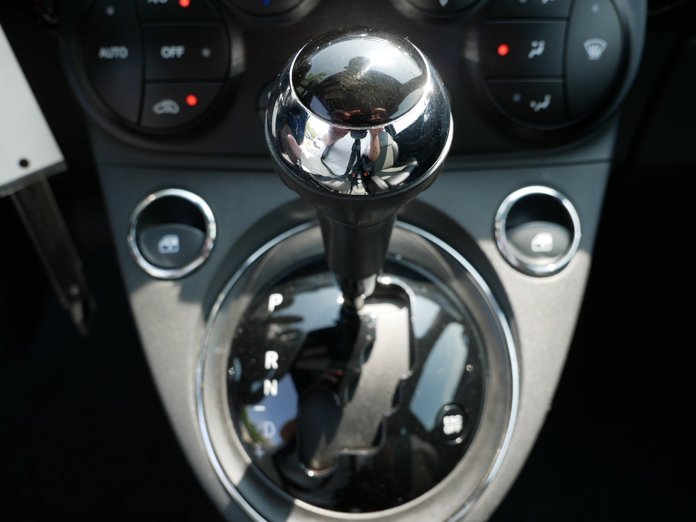 2015 Fiat 500 Sport photo 23