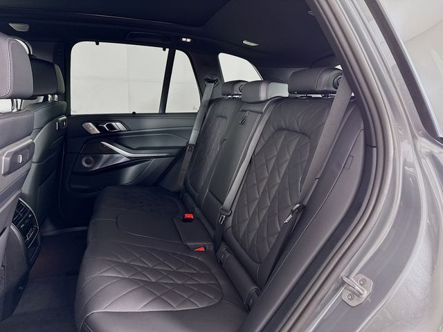2026 Bmw X5 M60i photo 24