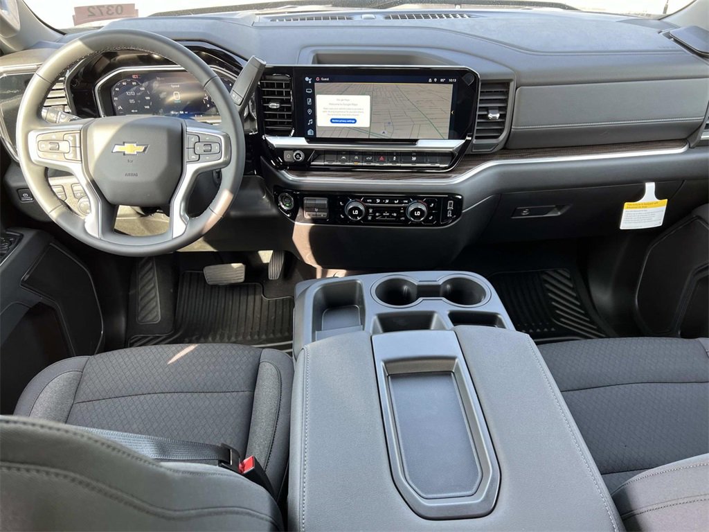 2026 Chevrolet Silverado 1500 LT photo 3