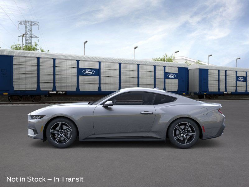 2025 Ford Mustang EcoBoost Premium photo 3