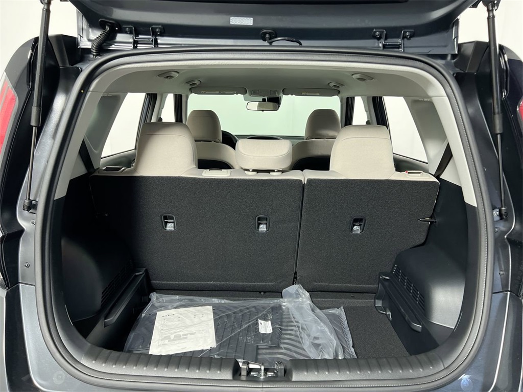 2025 Kia Soul LX S photo 29
