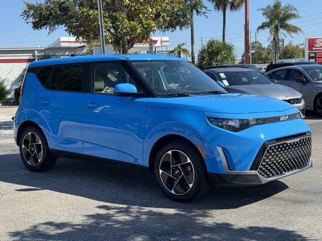 2023 Kia Soul EX photo 7