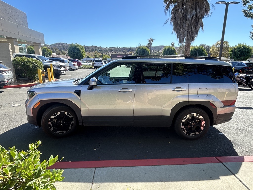 Used 2024 Silver Hyundai SEL image 4