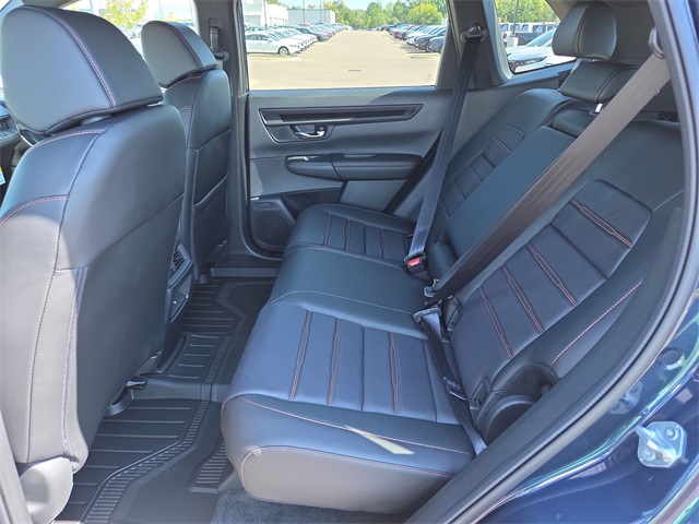 2026 Honda CR-V Hybrid Sport-L photo 4