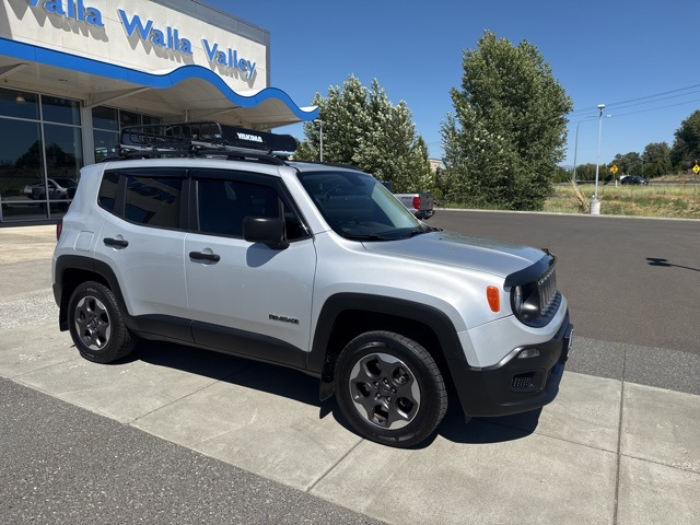 Used 2017 Jeep Renegade Sport with VIN ZACCJBAH1HPE91078 for sale in College Place, WA