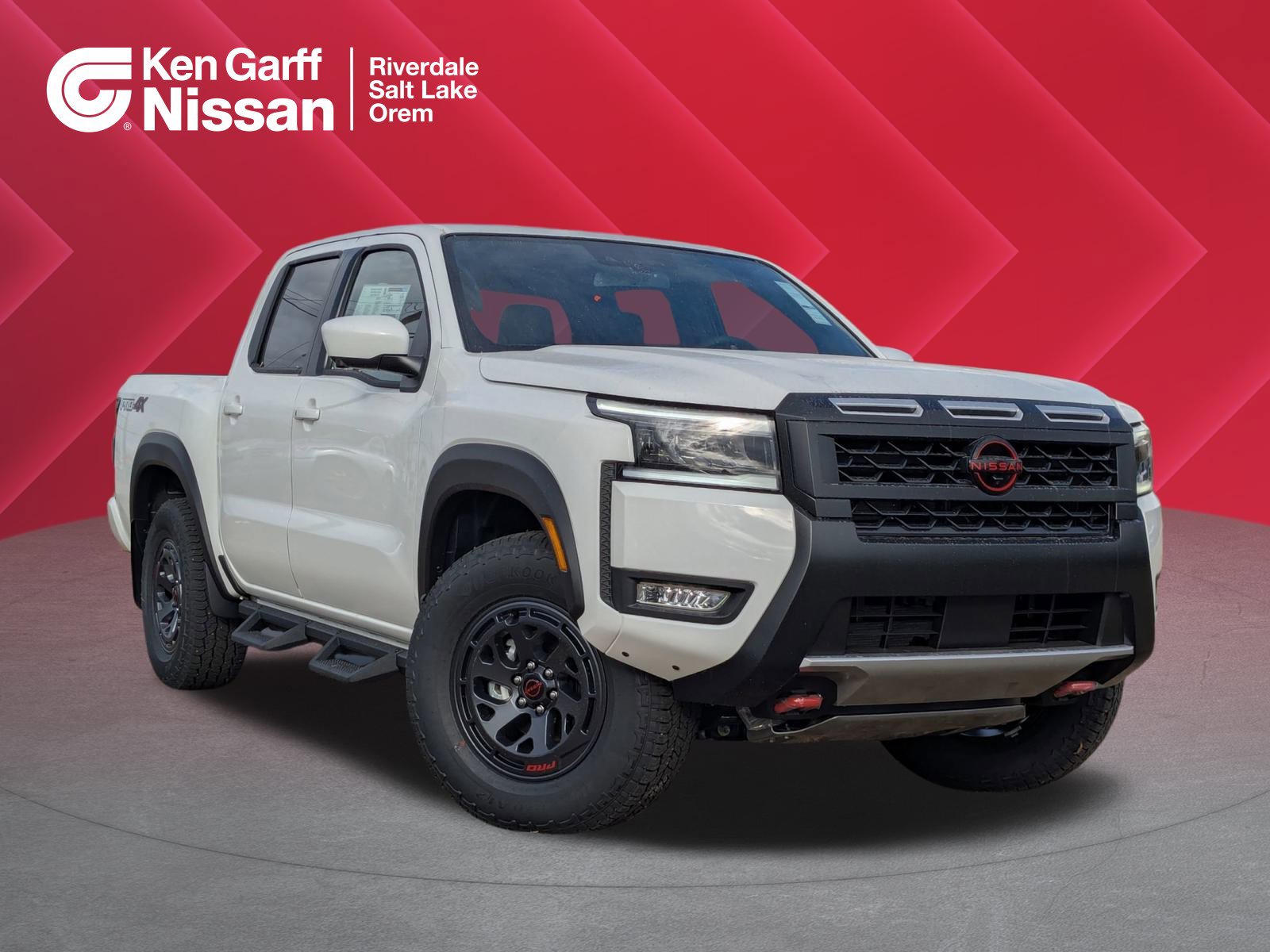 2026 Nissan Frontier PRO-4X's photo