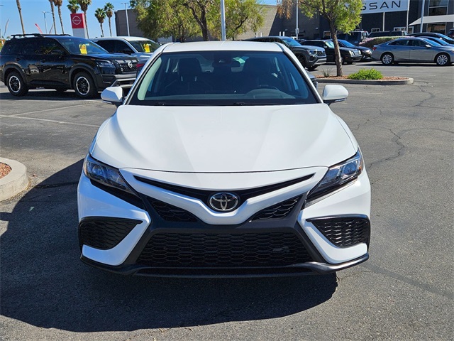 2024 Toyota Camry SE photo 4