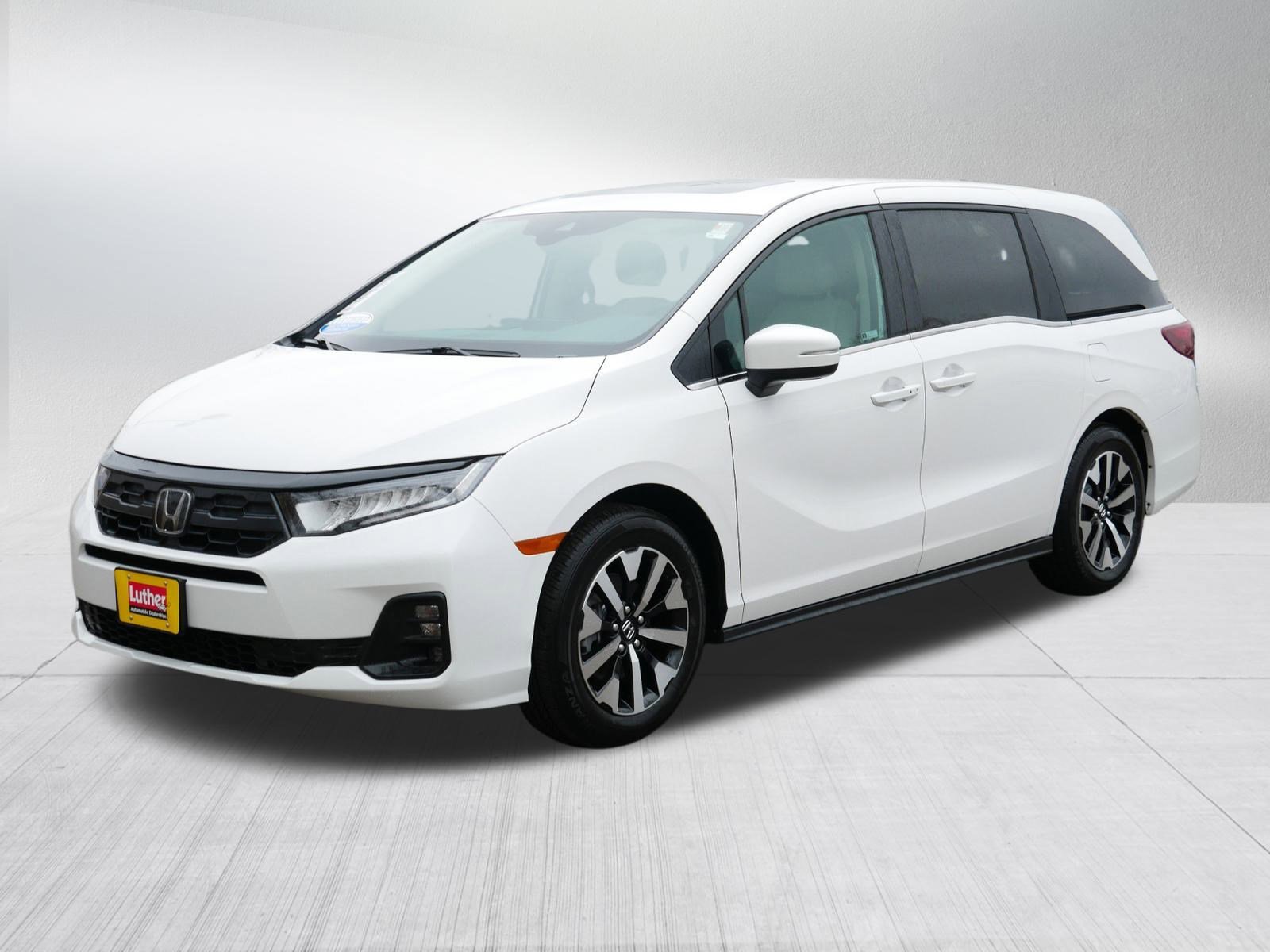 2026 Honda Odyssey EX-L photo 2