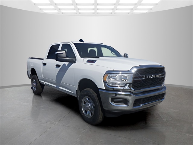 2024 Ram 2500 Tradesman photo 3