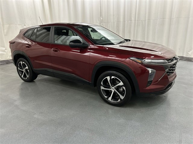 2024 Chevrolet Trax RS's photo