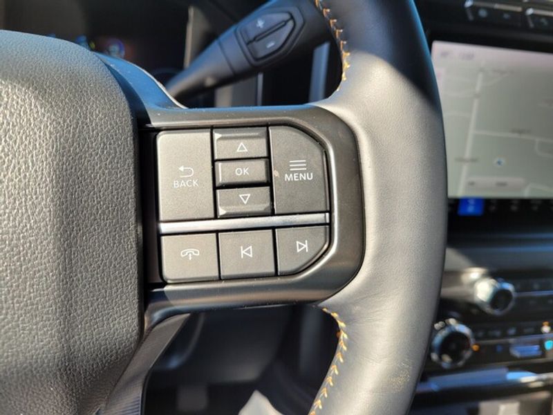 2024 Ford F-250 Platinum photo 21