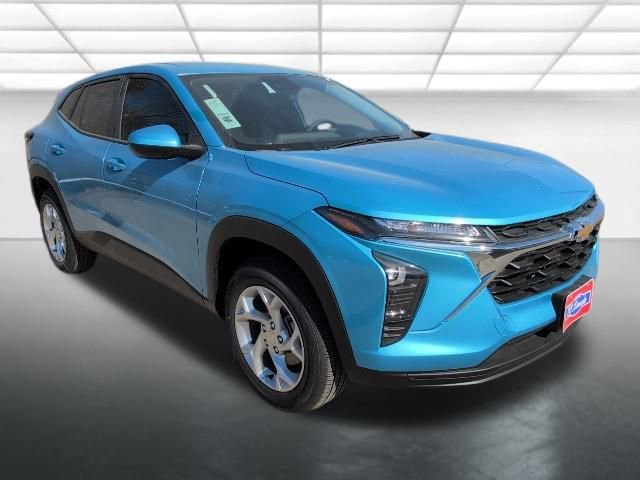 2026 Chevrolet Trax LS's photo