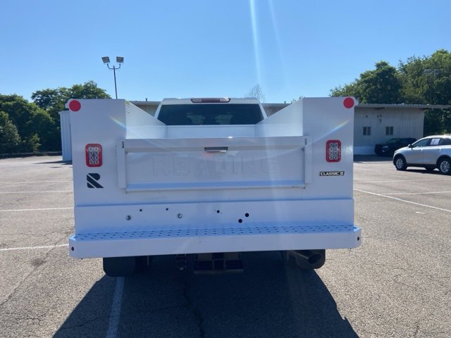 2025 Chevrolet Silverado 3500HD photo 4