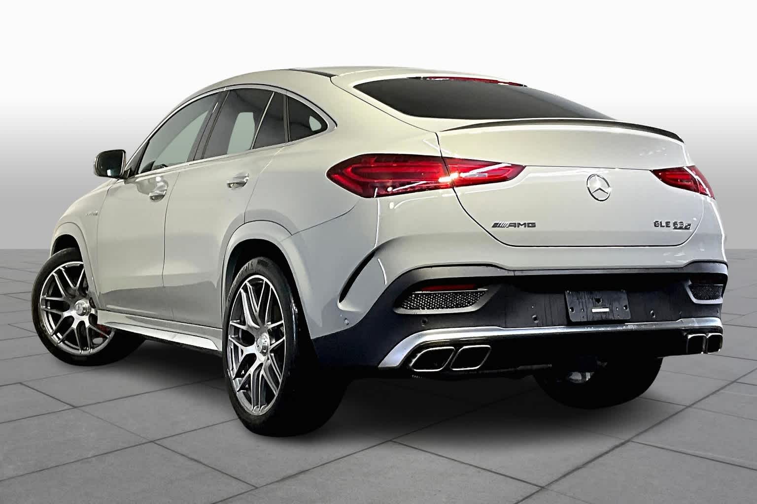 2025 Mercedes Benz GLE AMG 63 S 4MATIC photo 3