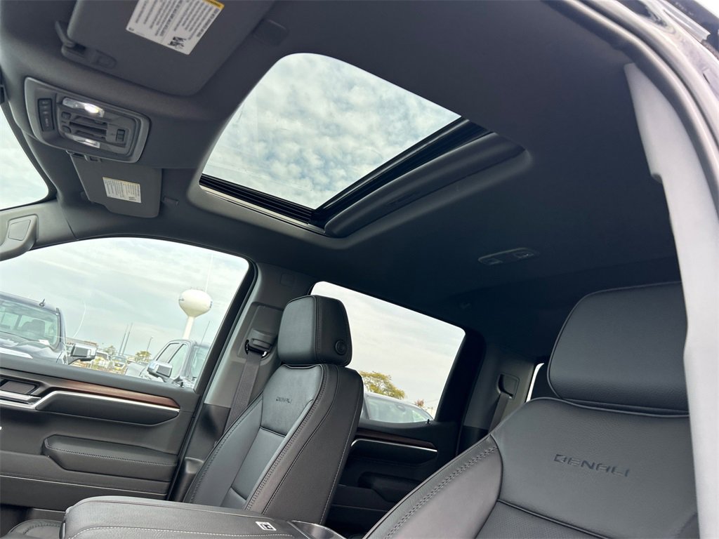 2026 GMC SIERRA - Image 27