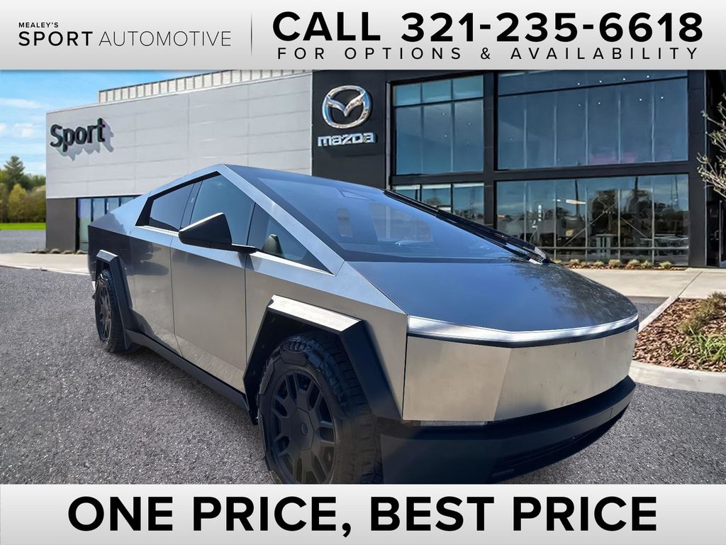 2024 Tesla Cybertruck Base's photo