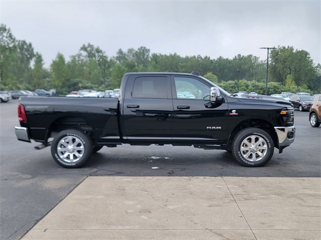 2025 Ram 2500 Laramie photo 4