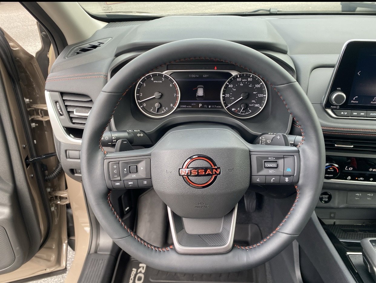 2025 Nissan Rogue SV photo 7