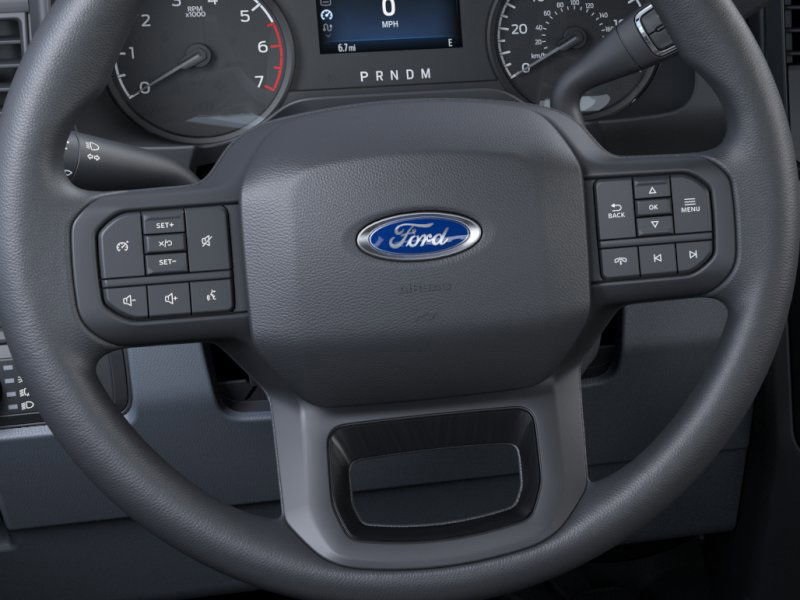 2025 Ford F-250 photo 12
