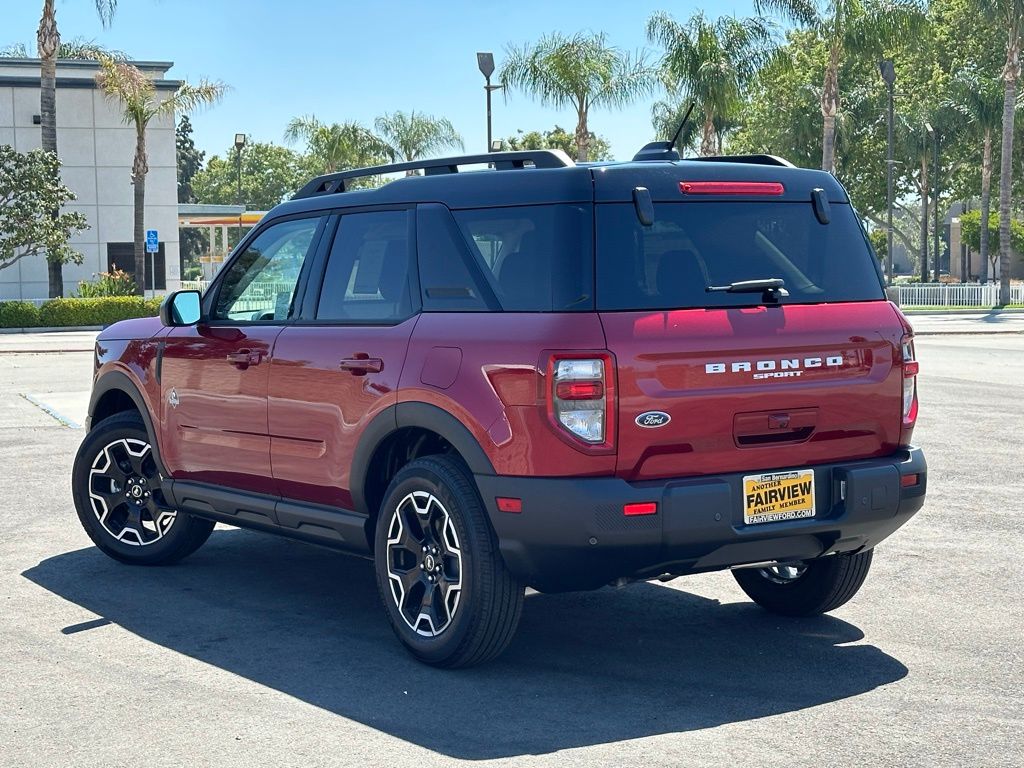 2025 Ford Bronco Sport Outer Banks photo 4