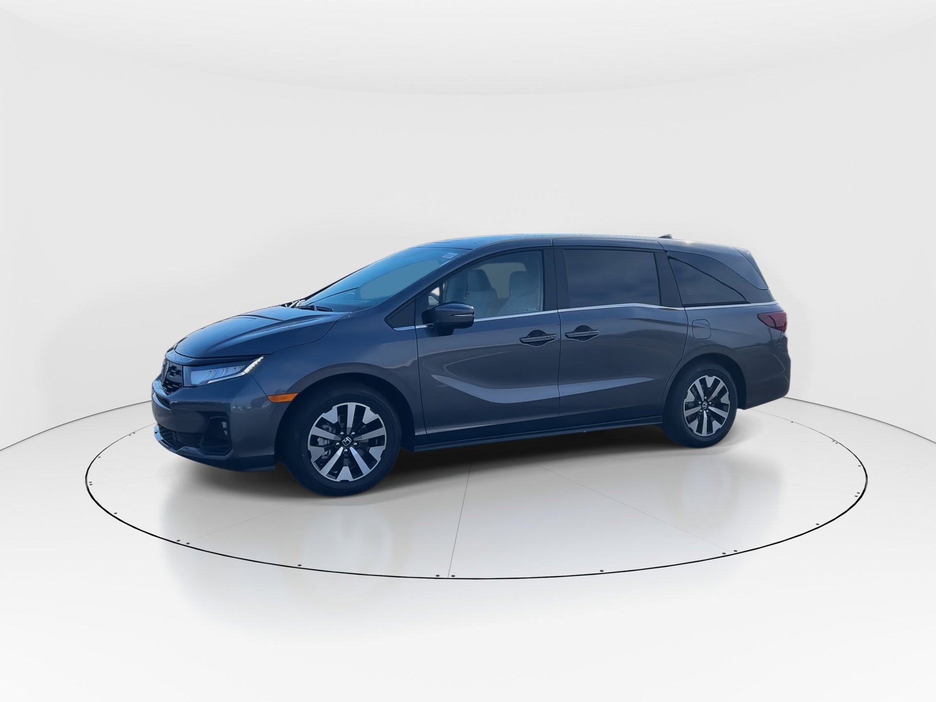 2026 Honda Odyssey EX-L photo 3