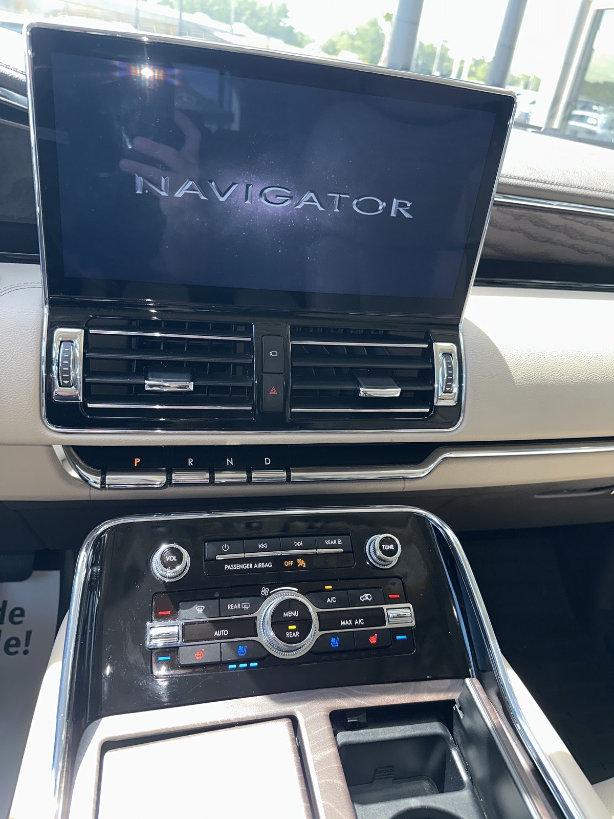 2024 Lincoln Navigator Reserve photo 14