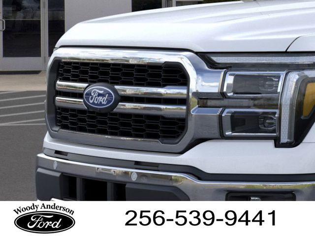 2025 Ford F-150 Lariat photo 17