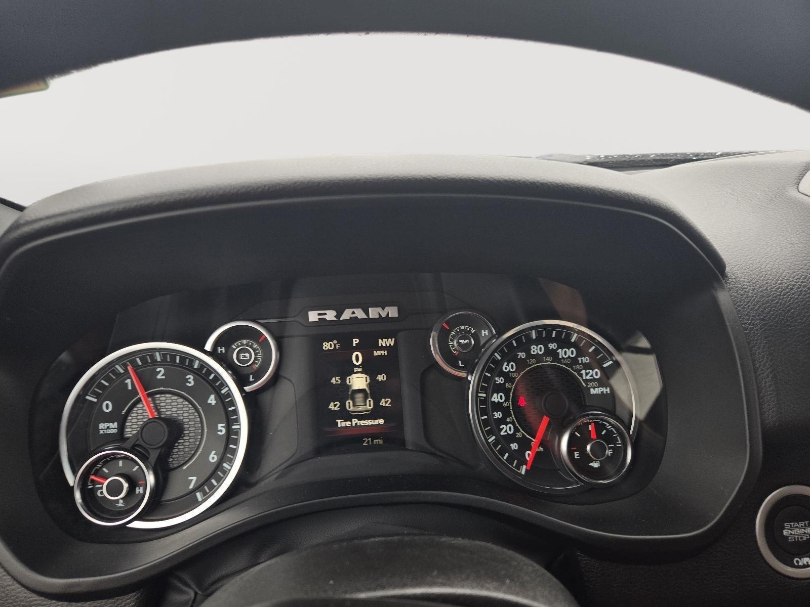 2025 Ram 1500 Tradesman photo 14