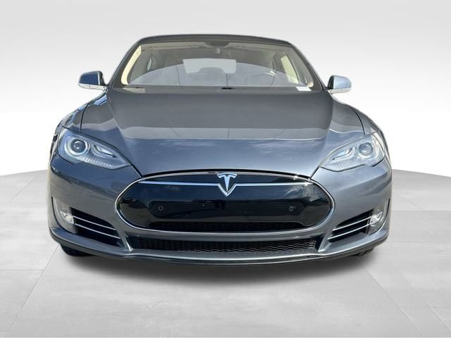 2014 Tesla Model S 85 photo 2
