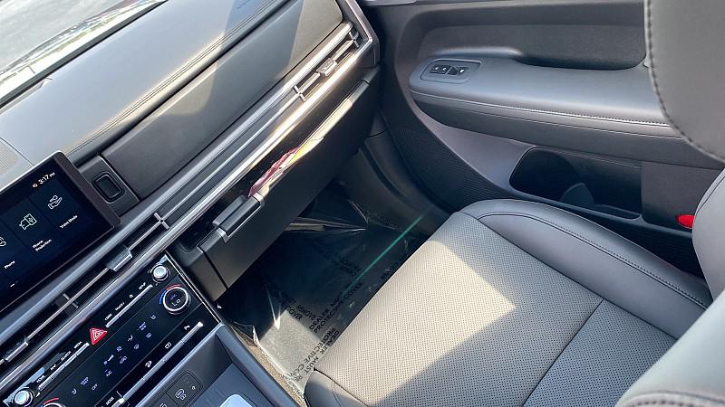 2026 Hyundai Santa Fe SEL photo 46