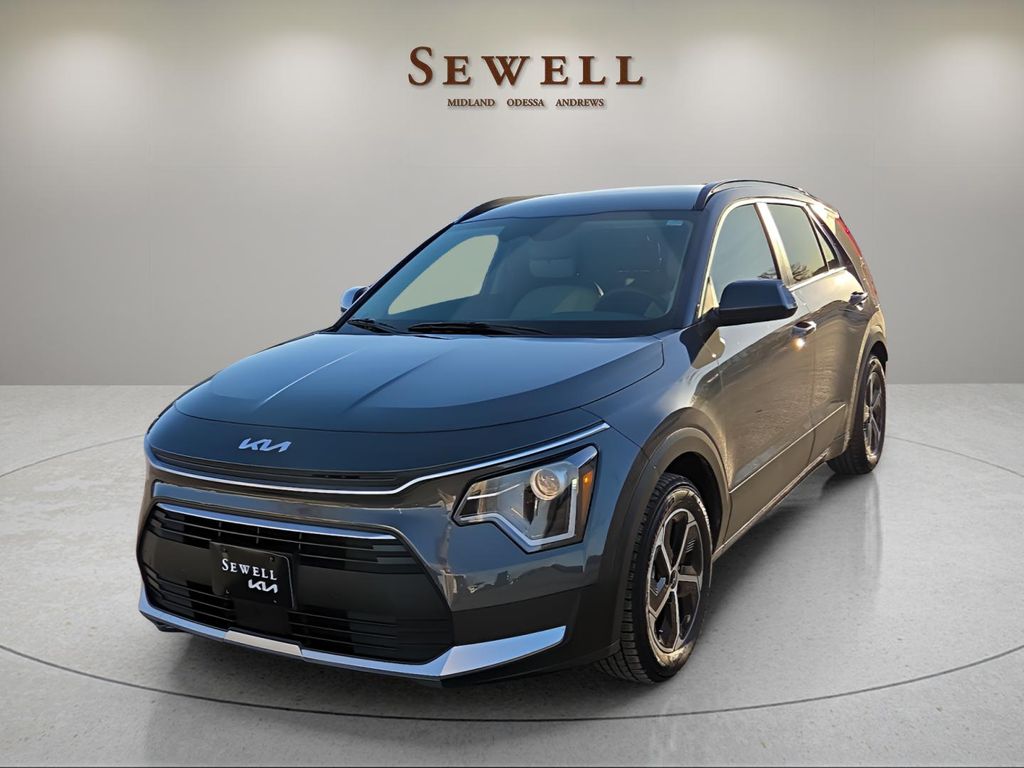 2023 Kia Niro EX's photo