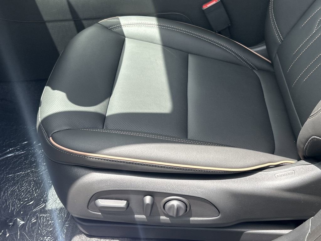 2025 Buick Envista Avenir photo 22
