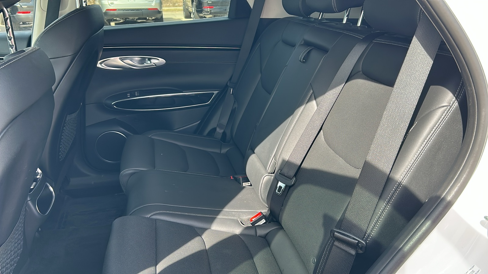 2023 Genesis GV70 2.5T photo 11