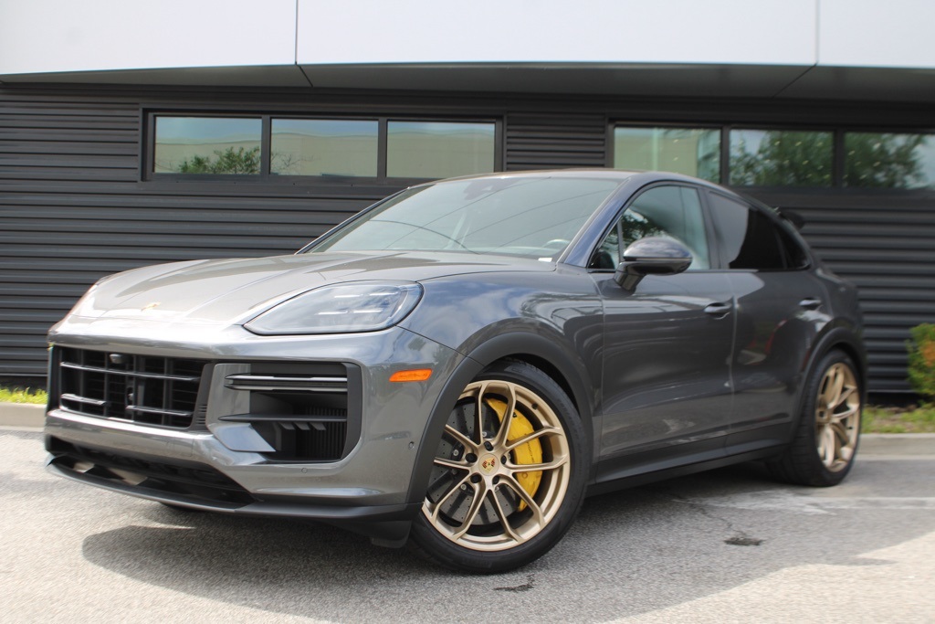2024 Porsche Cayenne Coup