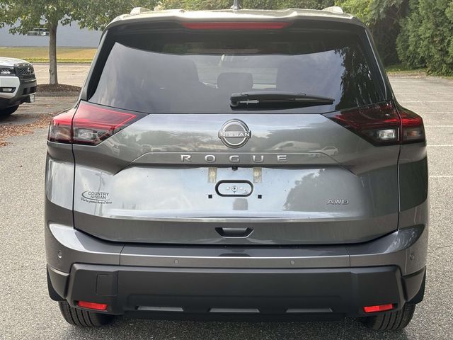 2026 Nissan Rogue SV photo 2