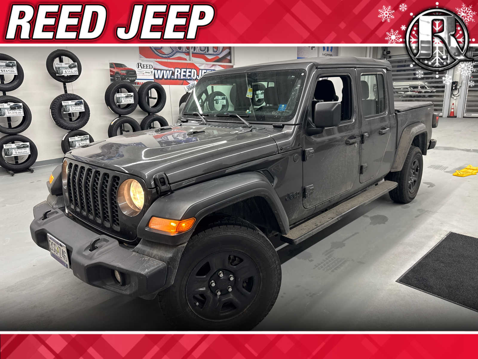 2022 Jeep Gladiator Sport