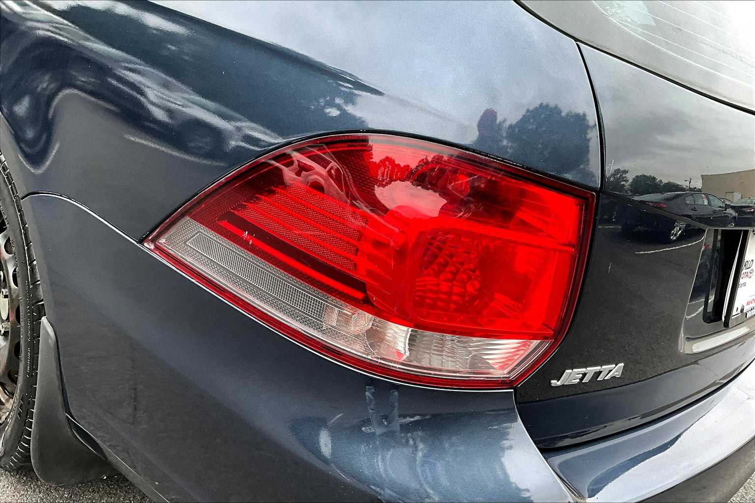 2010 Volkswagen Jetta SportWagen 2.5 S photo 22