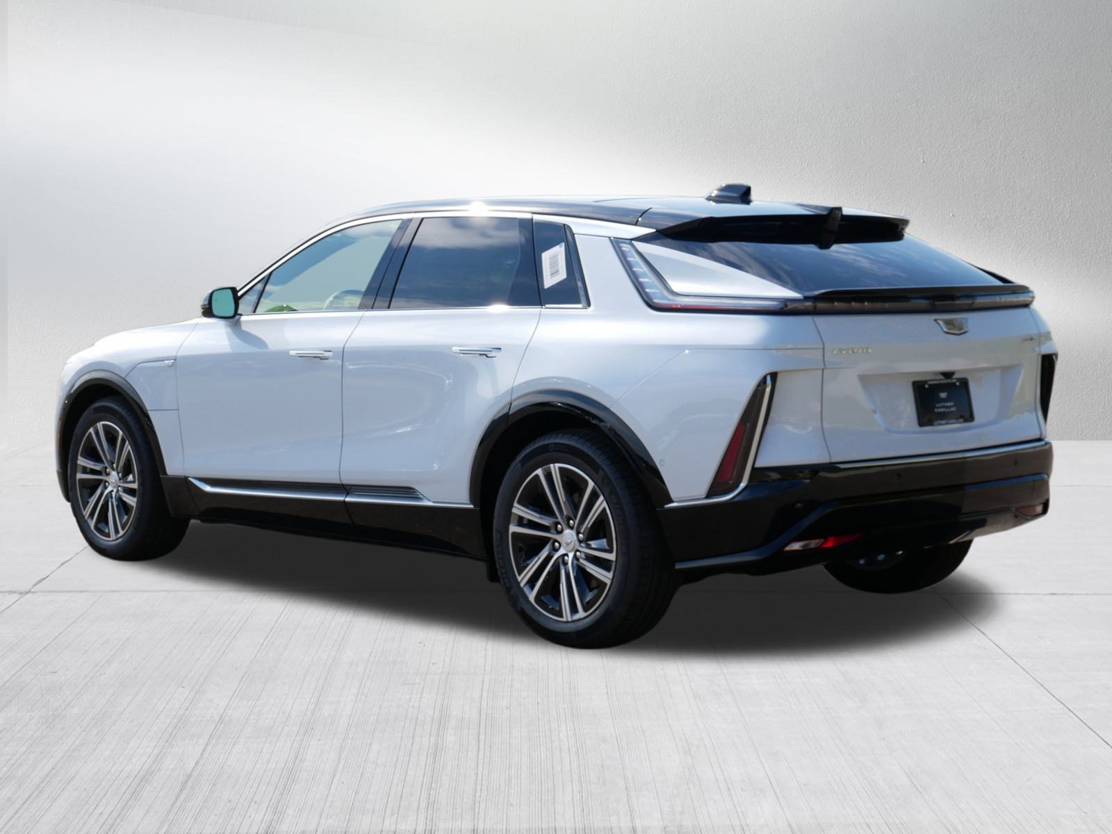 2026 Cadillac Lyriq Luxury photo 4