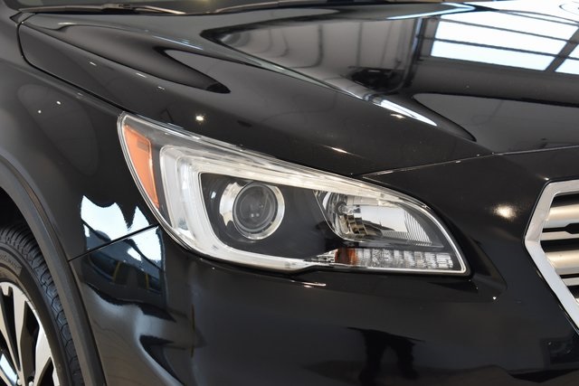 2017 Subaru Outback 2.5i photo 2