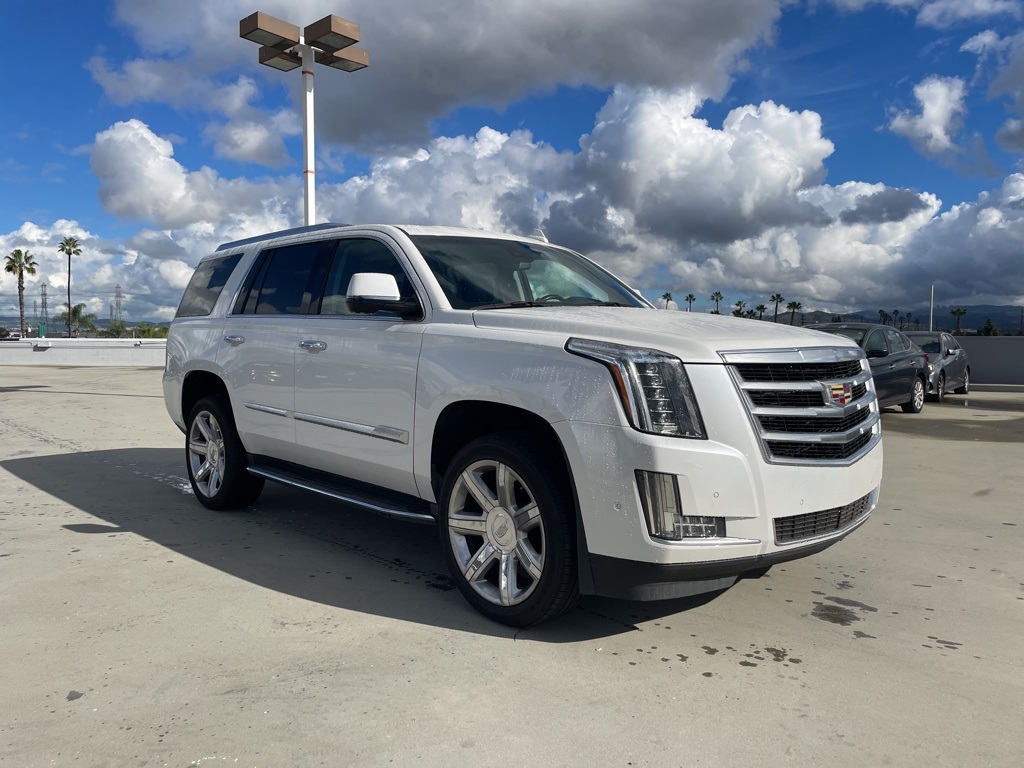 2018 Cadillac Escalade Luxury's photo
