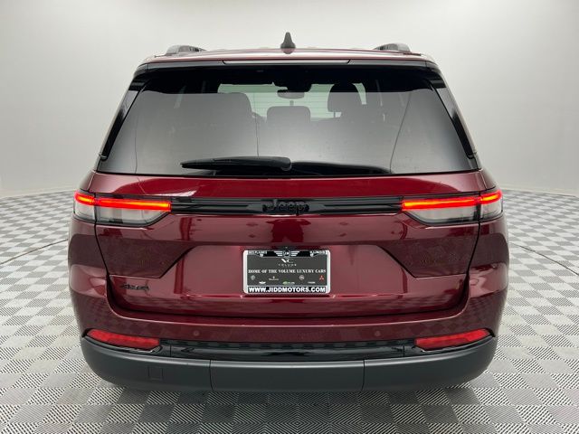 2024 Jeep Grand Cherokee Altitude X photo 4