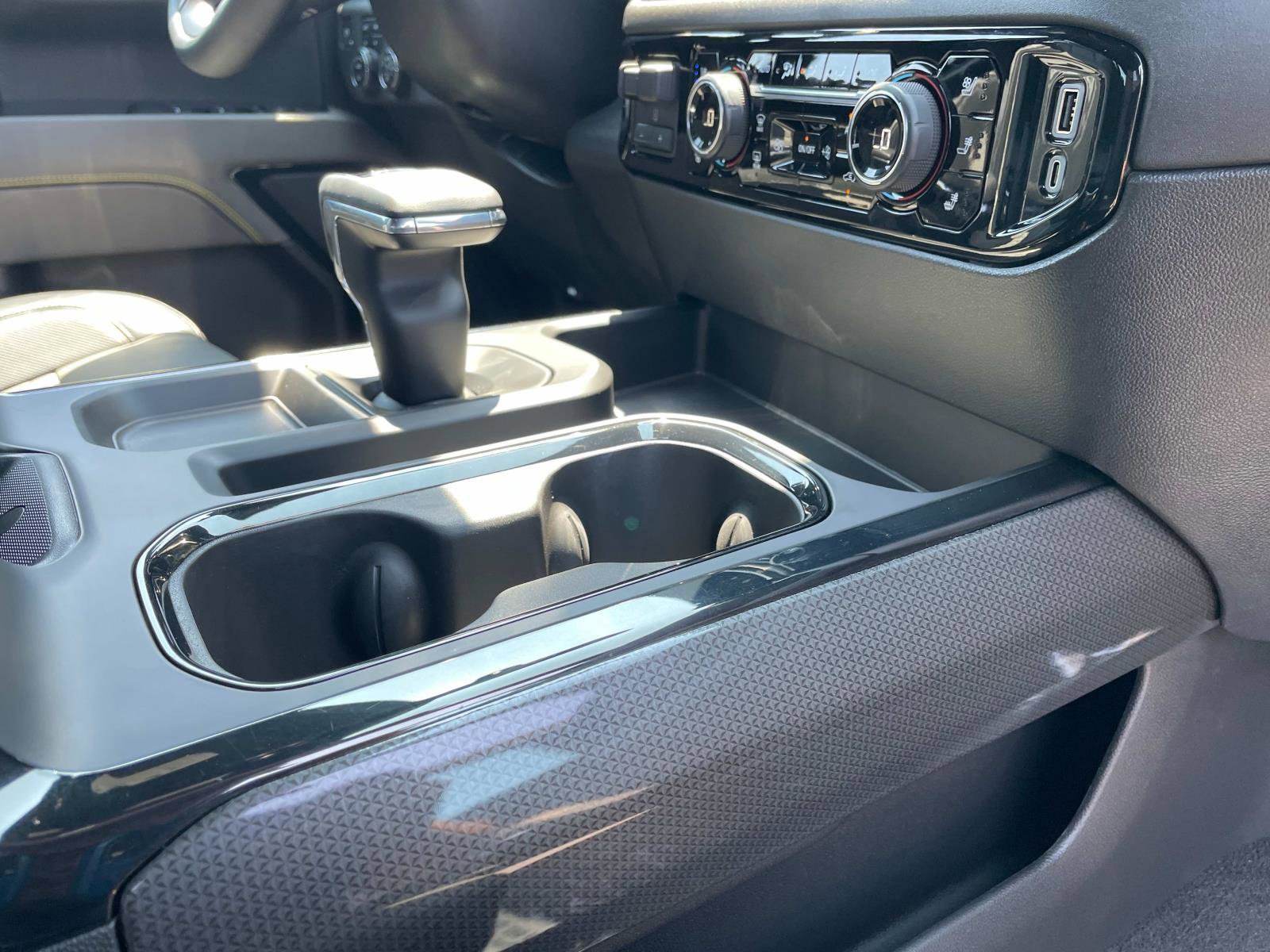 2024 Chevrolet Silverado 1500 ZR2 photo 24