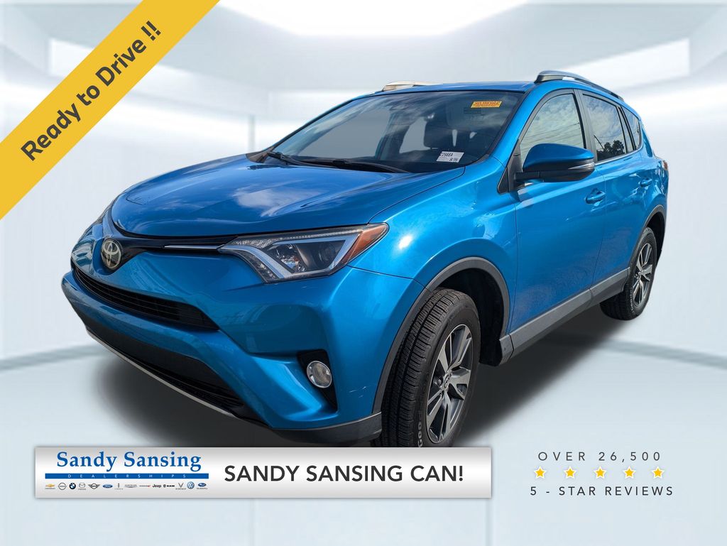 2017 Toyota RAV4 XLE