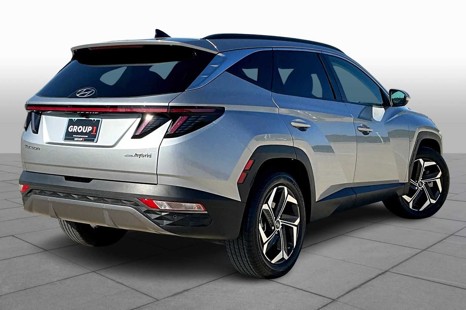 2024 Hyundai Tucson Hybrid photo 12