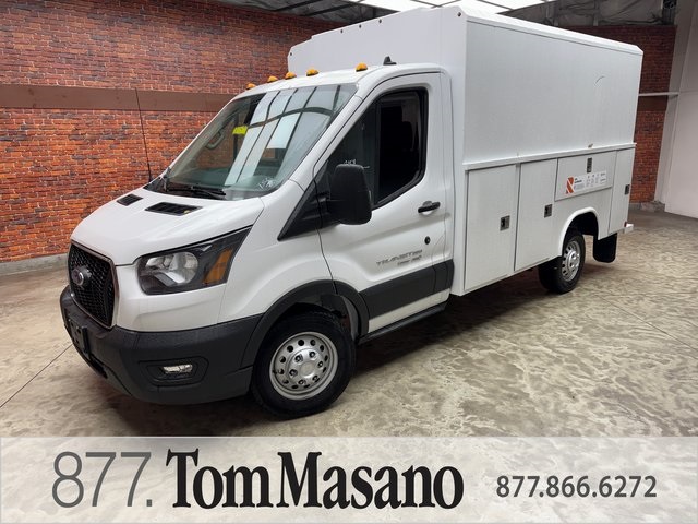 2025 Ford Transit Cutaway Base's photo