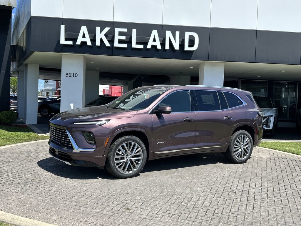 2026 Buick Enclave Avenir photo 2